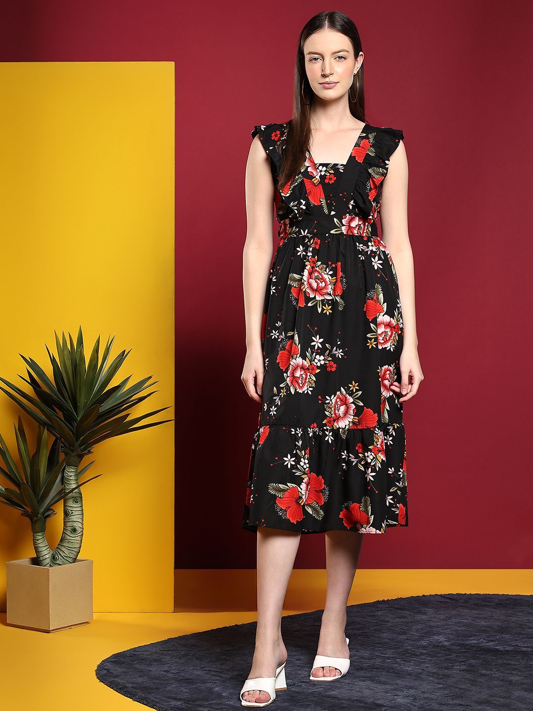 Kotty Print Crepe Fit & Flare Midi Dress